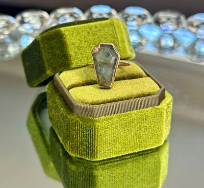 Labradorite coffin ring (￼Size 7)